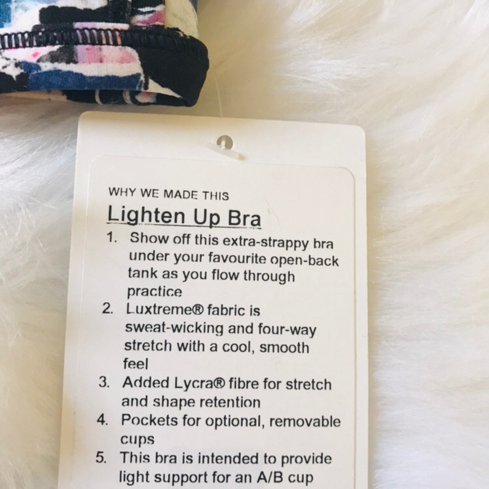 Culture clash lighten up bra multi lululemon NWT 4 - Picture 4 of 5